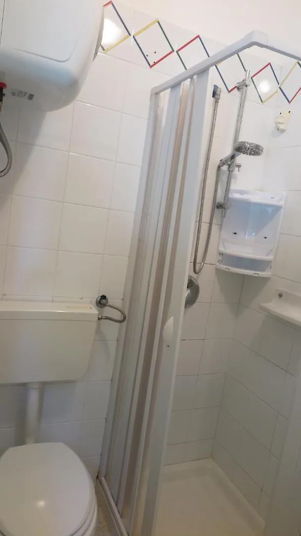 Cottage Sul Mare Устика Апартаменты