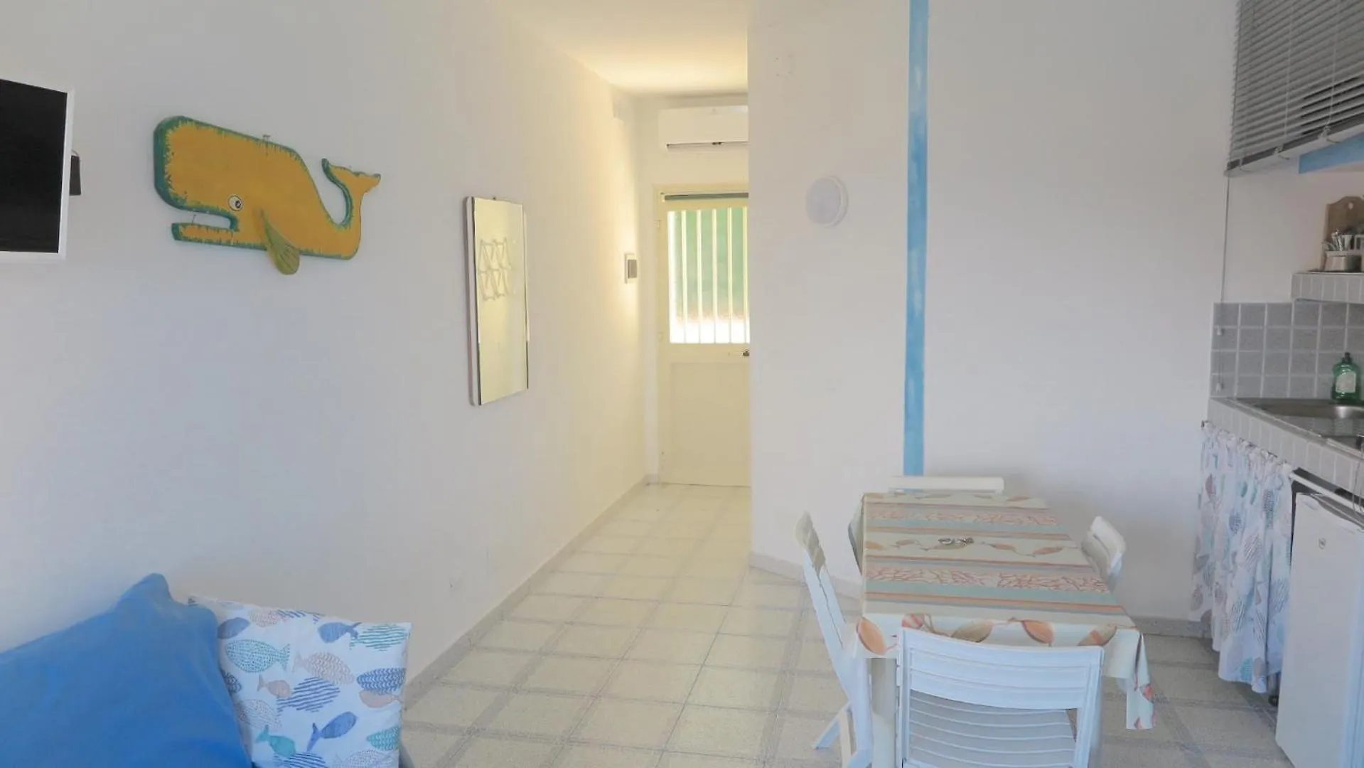 Cottage Sul Mare Устика 0*,