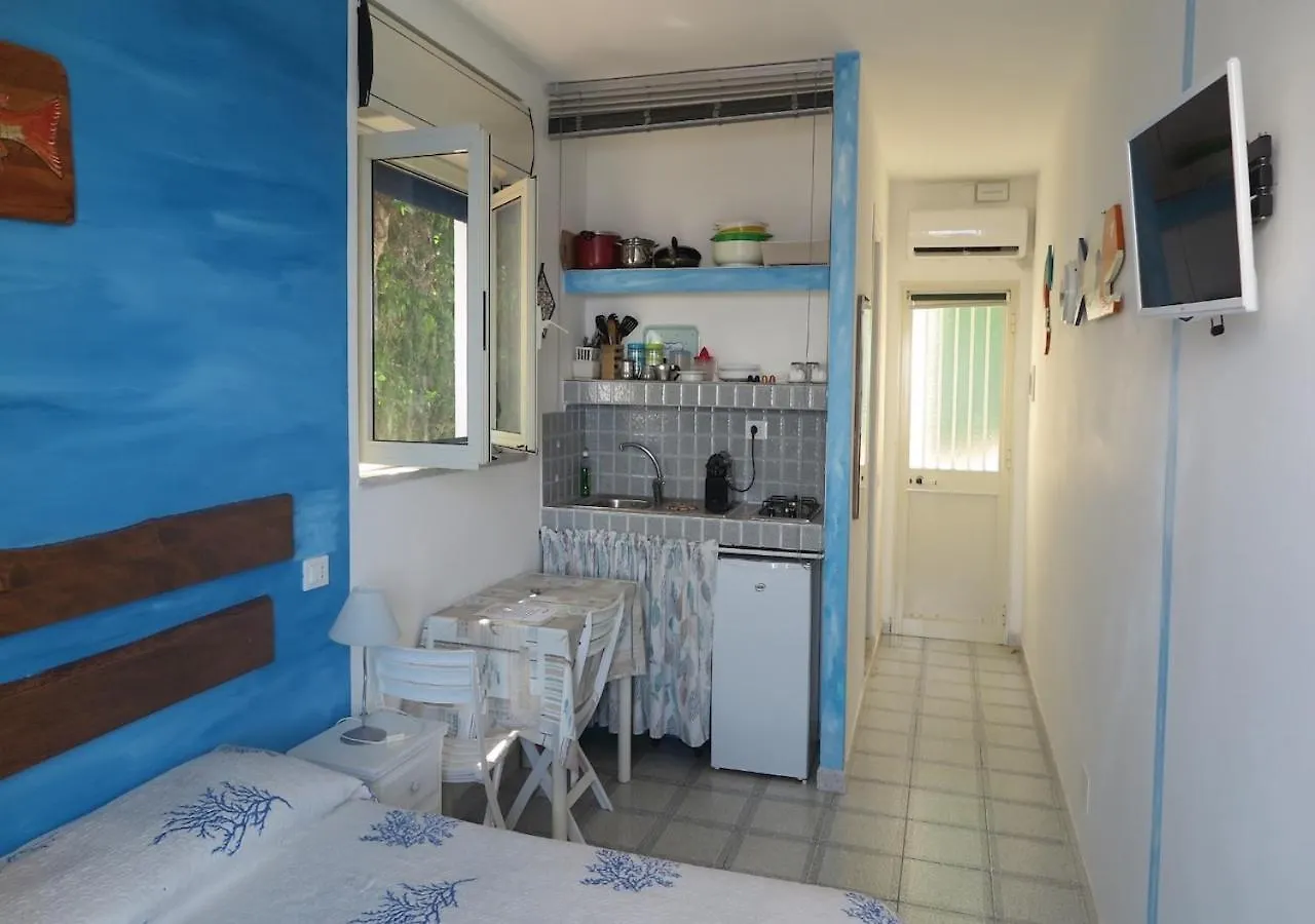 Апартаменты Cottage Sul Mare Устика